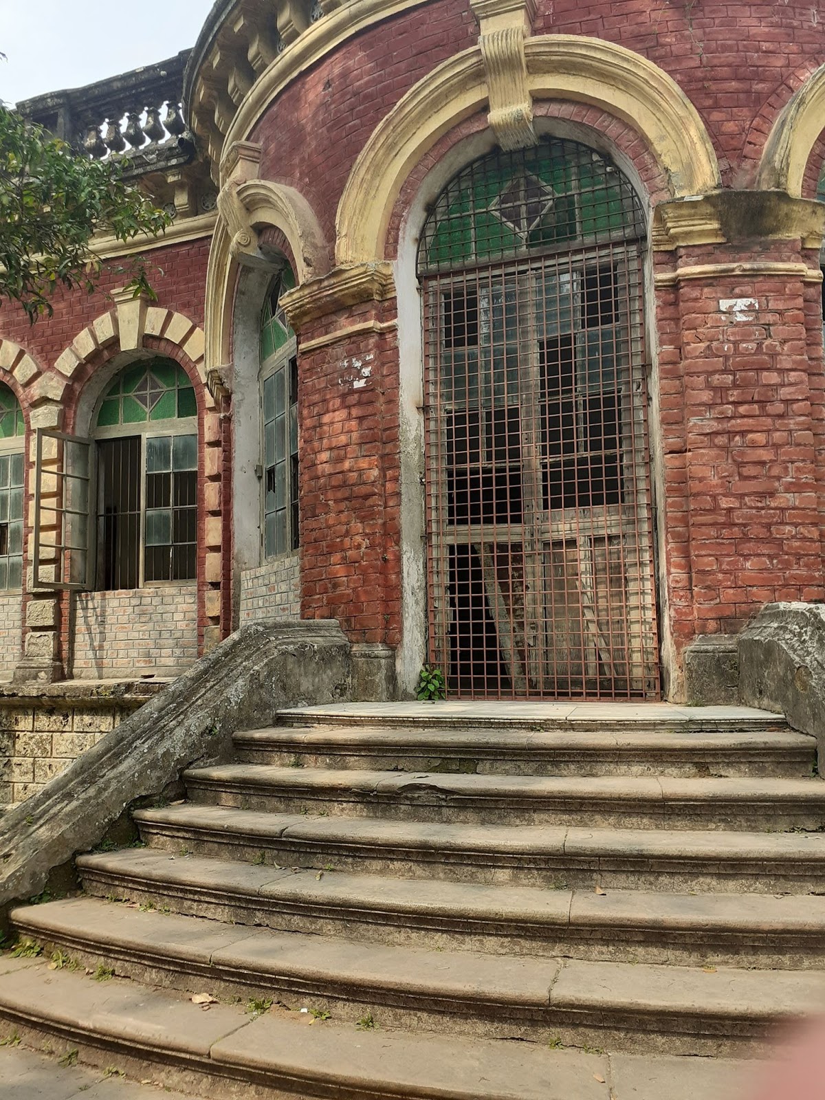 মুক্তাগাছা জমিদার বাড়ি